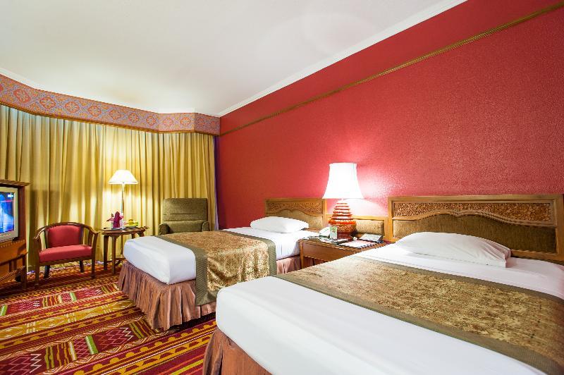 The Empress Hotel - Sha Extra Plus Чиангмай Экстерьер фото